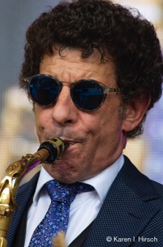 Eric Schneider, saxophonist