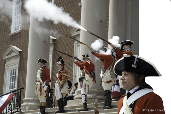 Chicago History Museum 4th of July, British Brigade shooting guns